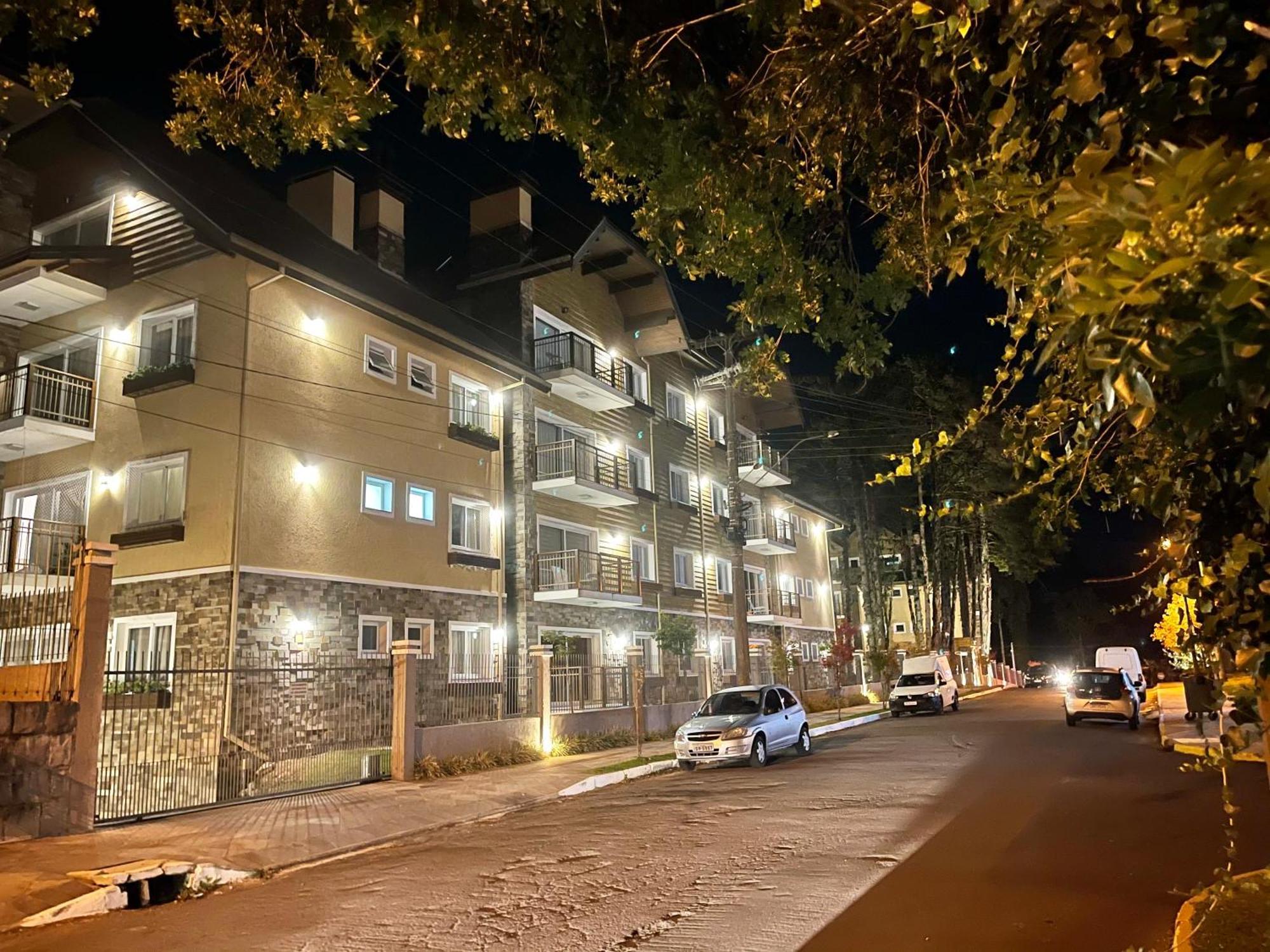 Ferienwohnung Apartamento De Luxo Casa De Pedra Gramado Exterior foto